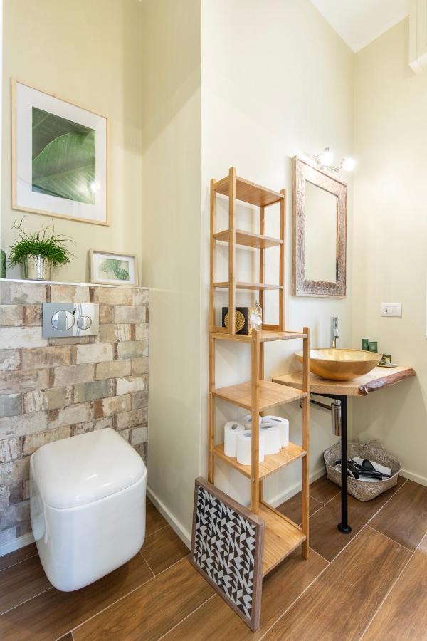 Happy Travelers Apartment By Holiday Solutions Комо Екстериор снимка